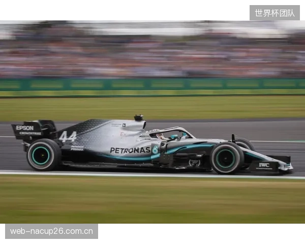 F1中国大奖赛的“节赛合一”实践：嘉定区如何将赛道20万客流引向七大主题文旅线路